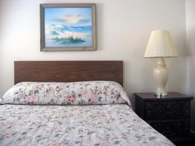 Beach Walk Apartments And Cottages Олд Орчард Бийч Стая снимка