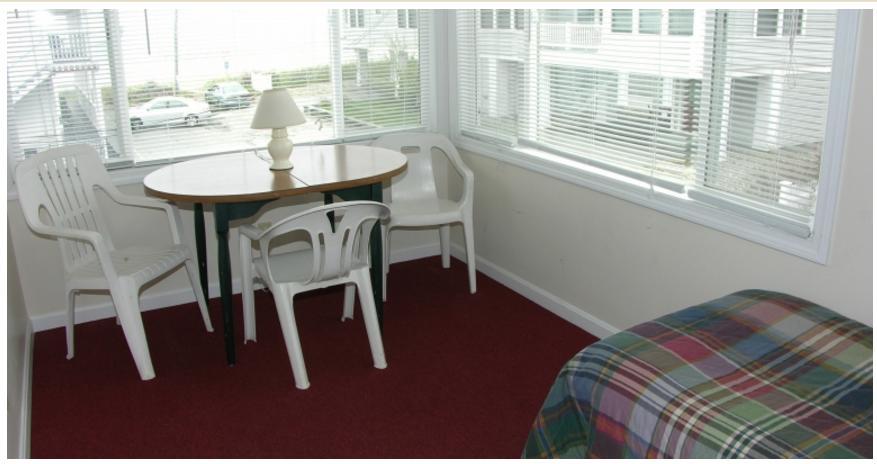 Beach Walk Apartments And Cottages Олд Орчард Бийч Екстериор снимка